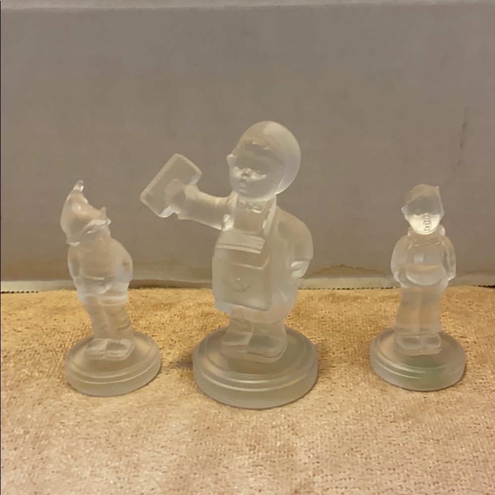 Goebel Hummel set of 3 Crystal figurines